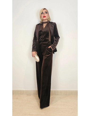 Traje de chaqueta en terciopelo elegantísimo al mejor precio con alta calidad.