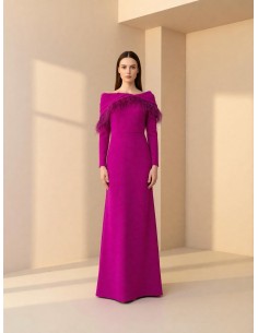 Vestido largo de Carla Ruiz  mod. 52548