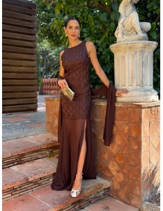 Vestido midi combinado con tejidos tul y brocado.