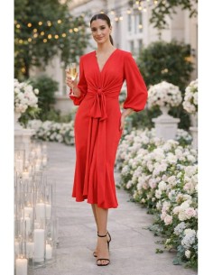Vestido de corte midi en crepe elástico