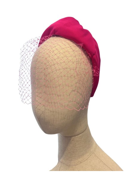 Diademas con rejilla. Se pueden pedir cantidad bajo pedido todos los tonos de la foto de color. La rejilla va a juego con la dia
