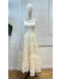 Falda midi de tul con detalle volantitos y cinturilla elástica (talla desde 36 hasta 48). 2