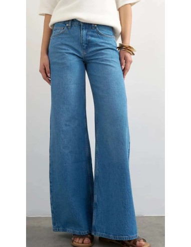 Jeans de tiro alto palazzo en tejido azul oscuro y cinco bolsillos. Tejido elástico.