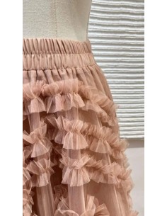 Falda midi de tul con detalle volantitos y cinturilla elástica (talla desde 36 hasta 48).