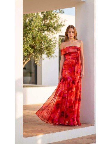 Vestido largo asimétrico y con una flor removible, ideal para bodas, eventos, cocktails y todo tipo de celebraciones.
