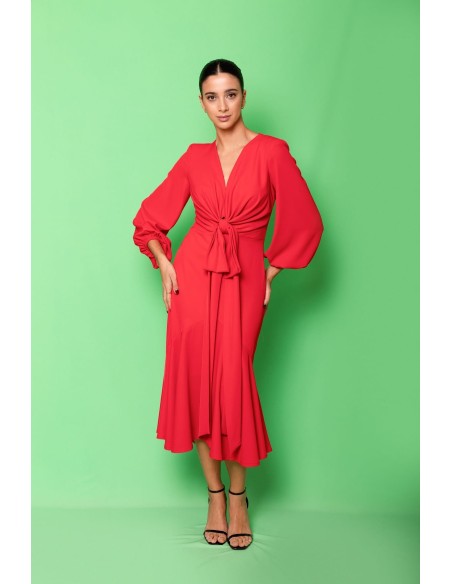Vestido de corte midi en crepe elástico