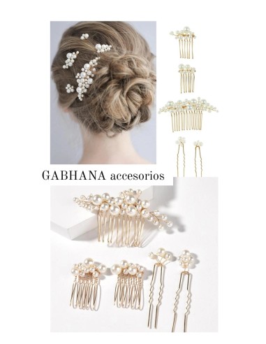 Peinas de metal, con perlas ideal para un recogido sencillo y elegante.