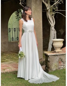 Nueva Colección Novia Primavera Verano 2025  GABHANA    Consultanos disponibilidad 667382885