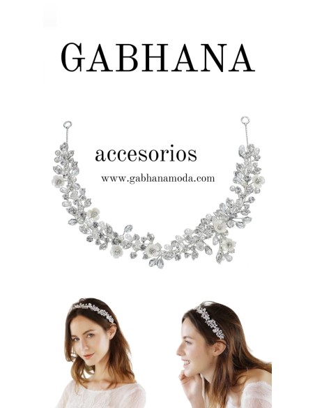 Diadema con flores nacaradas y brillos.