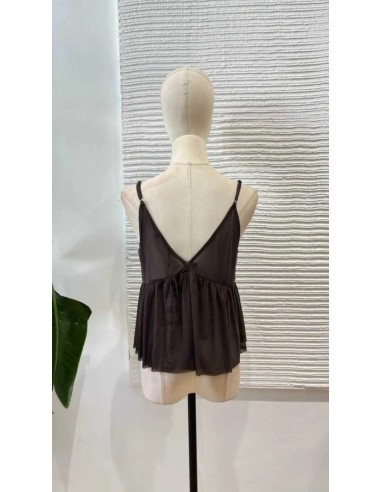 Top de tiranta regulable en gasa con pedrería. Nueva Colección casual otoño invierno al mejor precio.